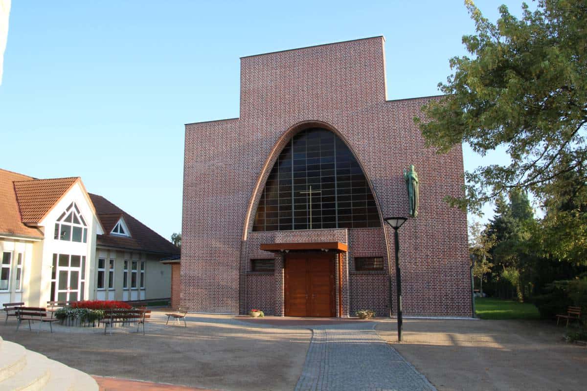 Katholische Kirche Bützow Güstrow Matgendorf Teterow
